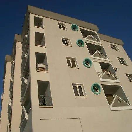 Alora 公寓